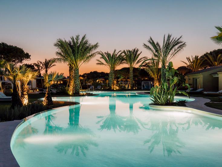 The tropical poolscape at 7Pines Sardinia